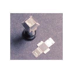 Disposable gridcutter, 1 mm x 1 mm lanes. 8 rows, 8 columns